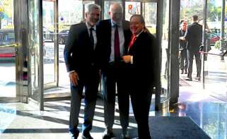 Adolfo Utor, presidente de Baleària, Juan Roig, presidente de Mercadona, y Vicente Boluda, presidente de AVE