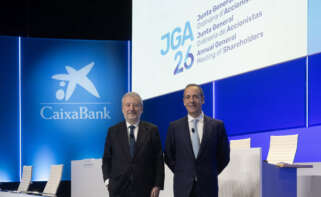 Tomás Muniesa y Gonzalo Gortázar, en la Junta General de Accionistas 2026 de CaixaBank