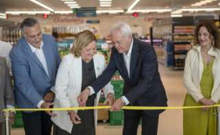 Momento de la apertura del nuevo supermercado