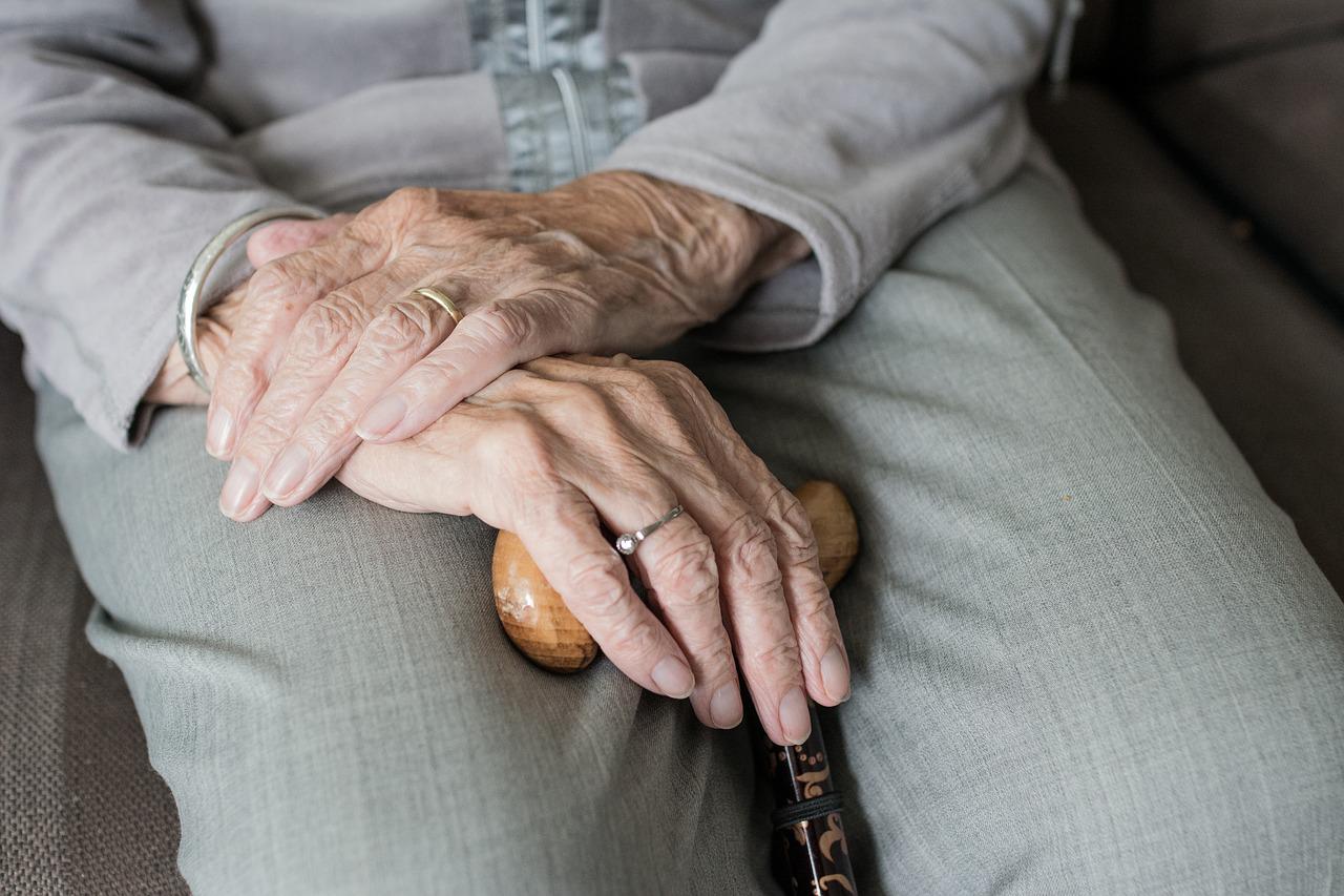 Las novedades que introduce la reforma de las pensiones perjudican a algunos colectivos. Pixabay.