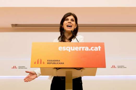 La portavoz de ERC, Marta Vilalta, en una rueda de prensa. EFE/Enric Fontcuberta