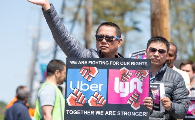 Protestas contra Uber y Lyft.