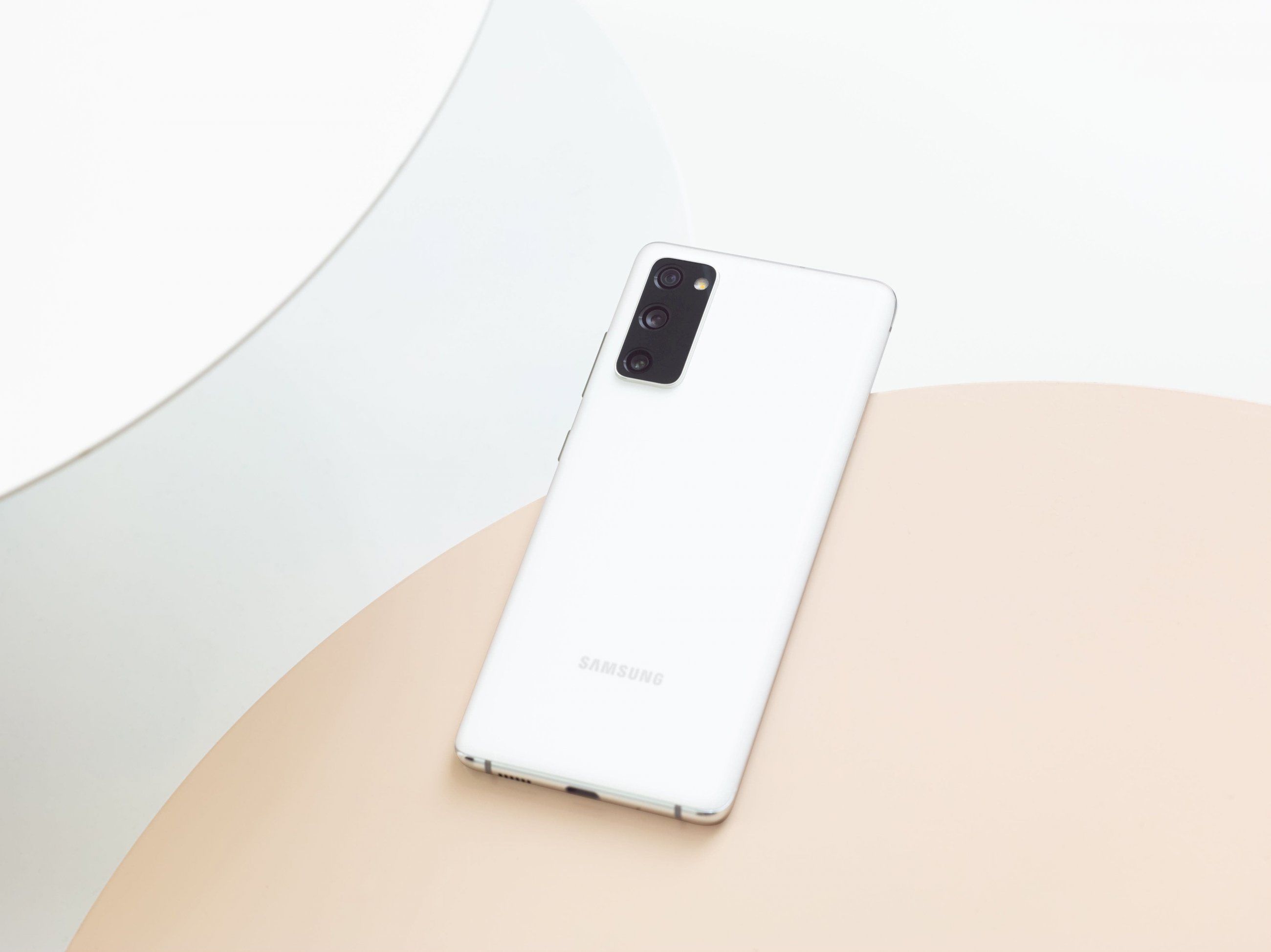 Www Economiadigital Es Wp Content Uploads 10 14 Galaxysfe Cloud White Jpeg Www Economiadigital Es Wp Content Uploads 10 14 Galaxysfe Cloud White Jpeg