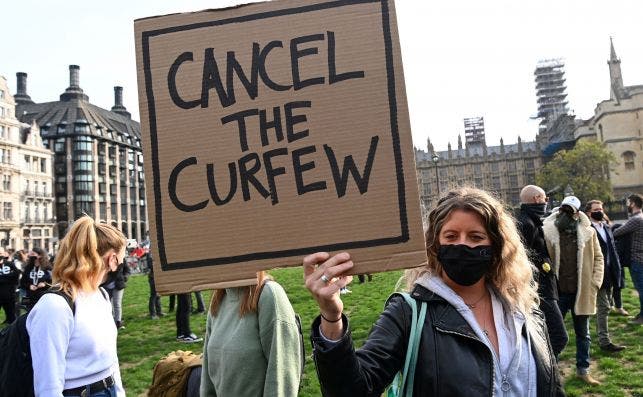 Protesta contras las medidas contra el coronavirus en Londres, el 19 de octubre de 2020 | EFE/EPA/FA