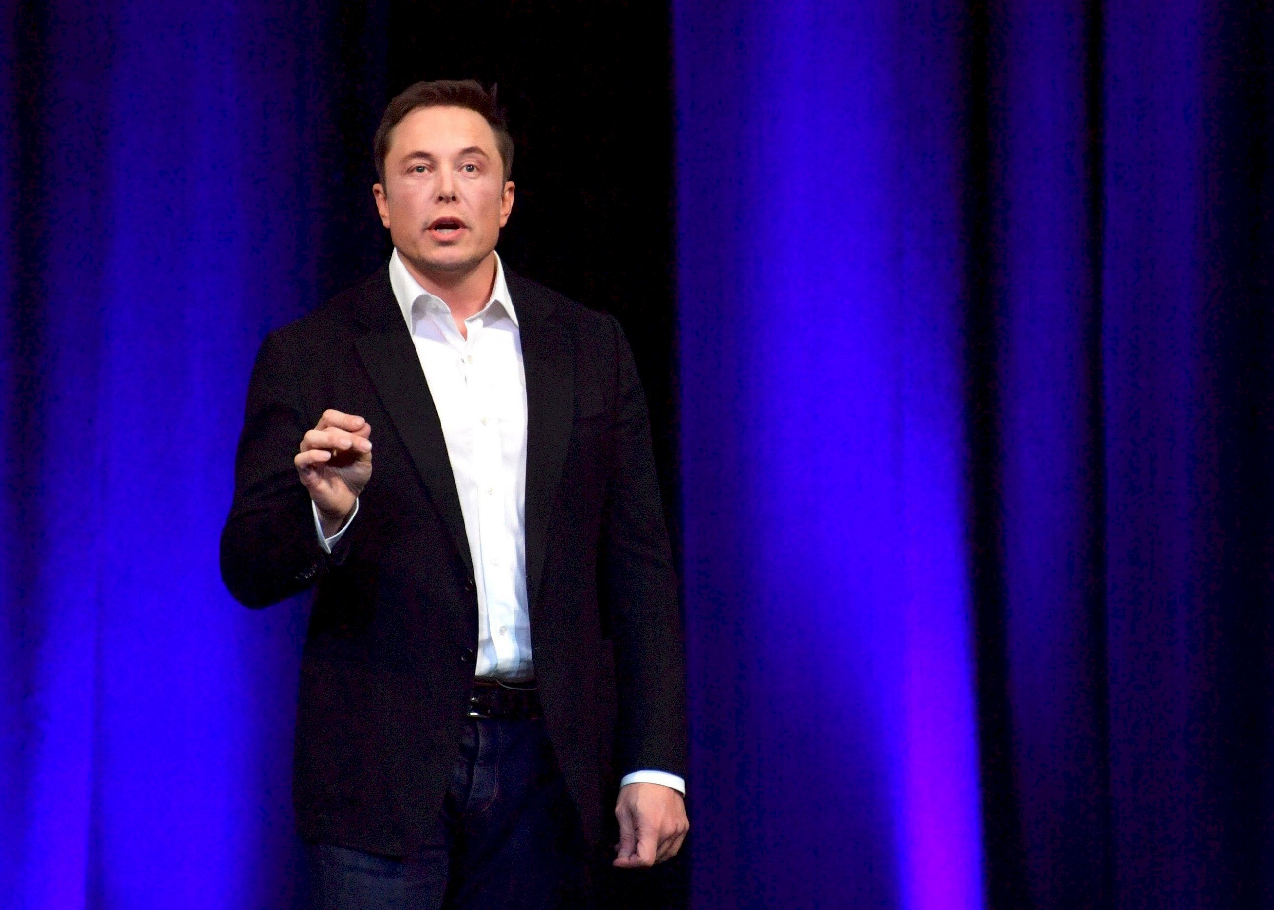 Elon Musk, dueño de Tesla y SpaceX, durante su presentación en el Congreso Astronáutico Internacional, en Australia. Foto: MS/EFE