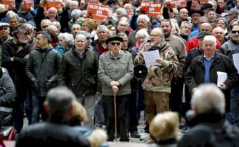 Concentración de pensionistas. Foto: EFE/VL