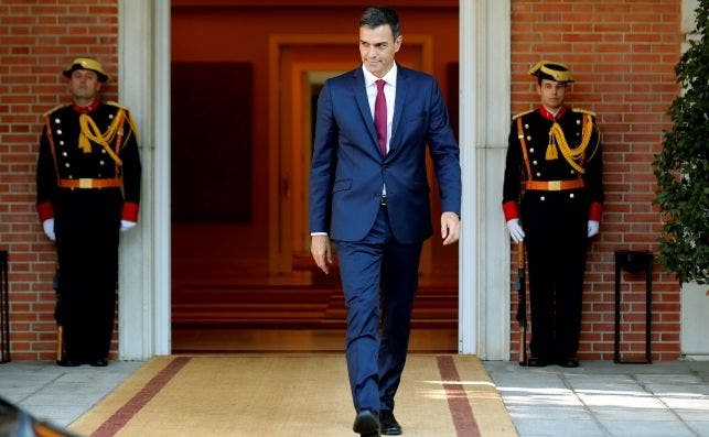 Pedro Sánchez antes de su encuentro con el primer ministro de Austria, Sebastian Kurz, el 12 de septiembre en la Moncloa. Foto: EFE/KH