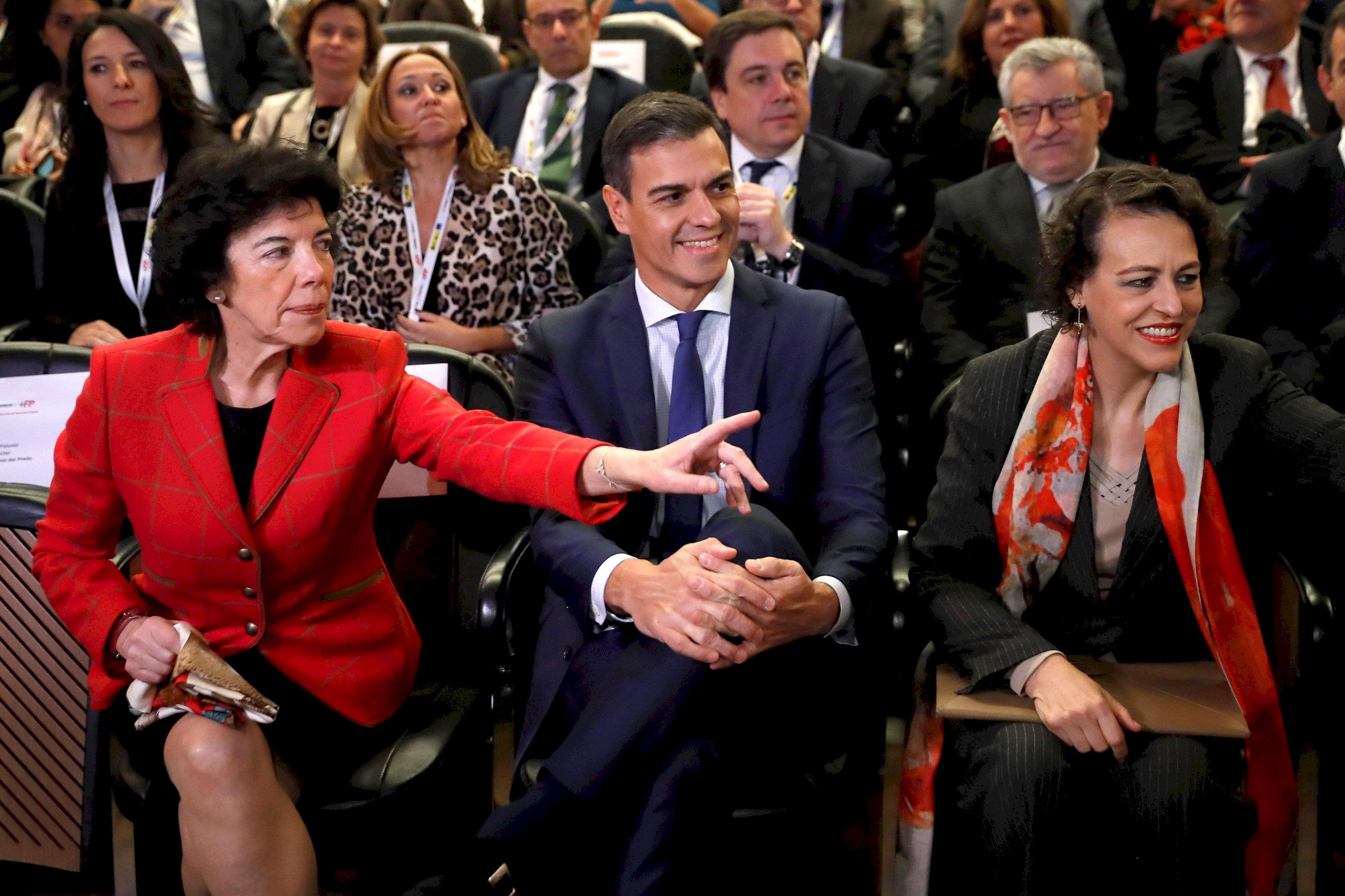 Isabel Celáa, Pedro Sánchez y Magdalena Valerio en un acto en el Museo del Prado, el 13 de noviembre. Foto: EFE/CM