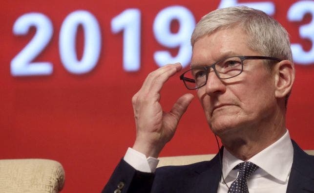 El consejero delegado de Apple, Tim Cook, en Beijing, China, el 23 de marzo de 2019. Foto: EFE/NHG