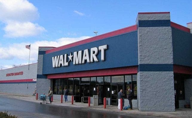 800px Walmart exterior