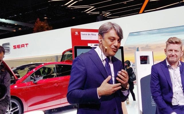 Luca de Meo, presidente de Seat, en el Salón del Automóvil que tiene lugar estos días en Ginebra (Suiza). ED