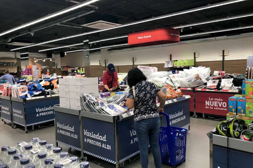 Adiós a Lidl y Aldi: esta es la nueva tienda de Madrid en la que todos los  productos cuestan menos de 1 euro