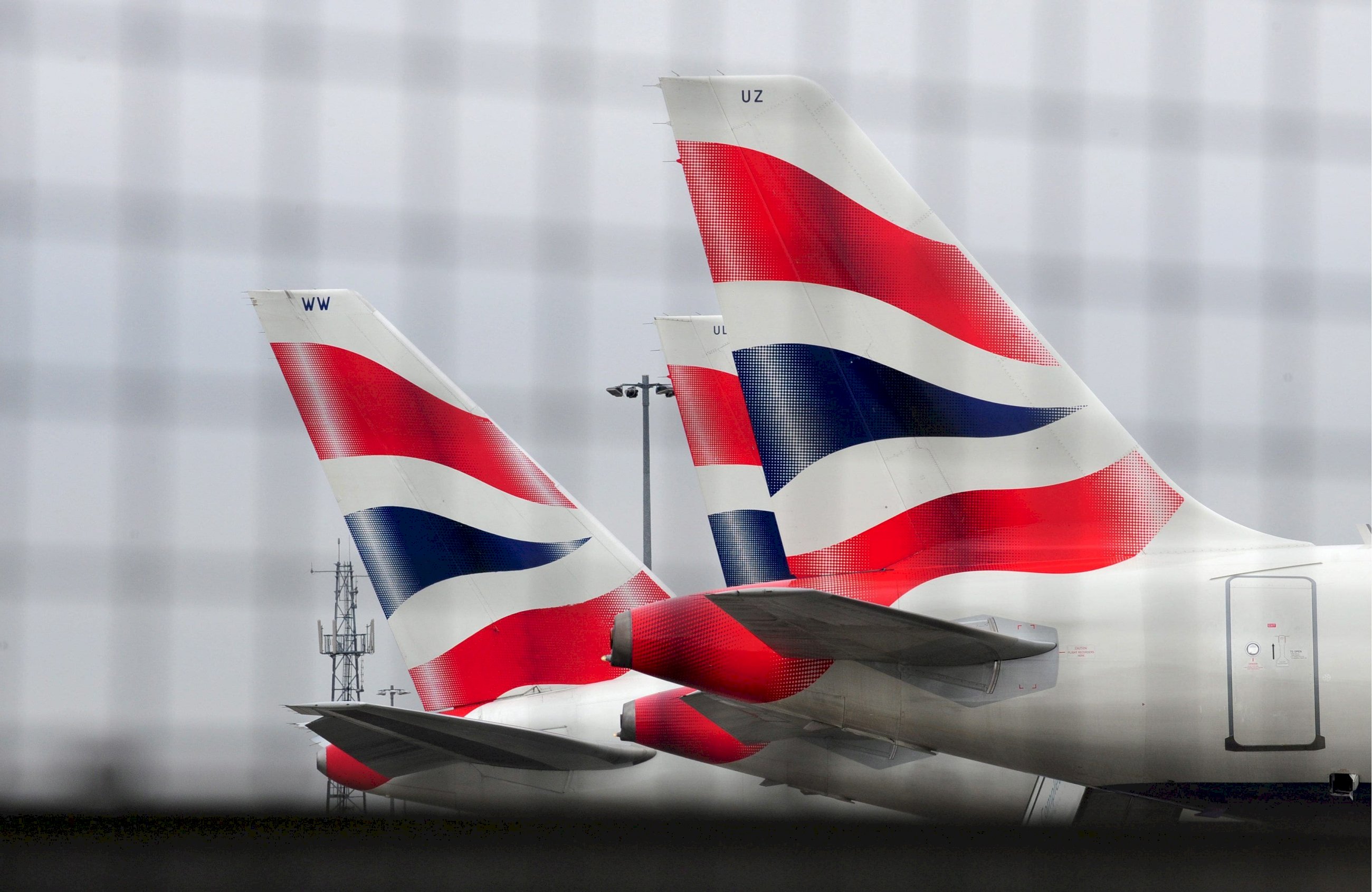 Investigan a British Airways y Ryanair 