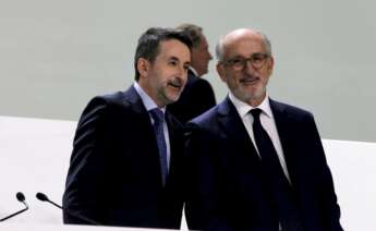 Josu Jon Imaz y Antoni Brufau, consejero delegado y presidente de Repsol. EFE