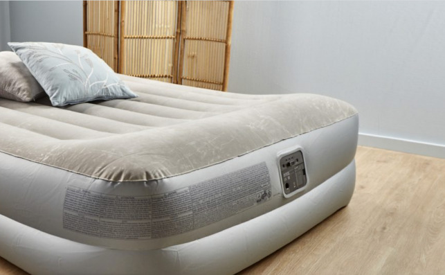 Aldi desafía a Lidl con un colchón hinchable muy barato por tiempo limitado  - Economía Digital