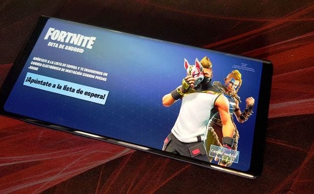 Para jugar a Fortnite Android también hay que hacer cola desde los móviles de Samsung.