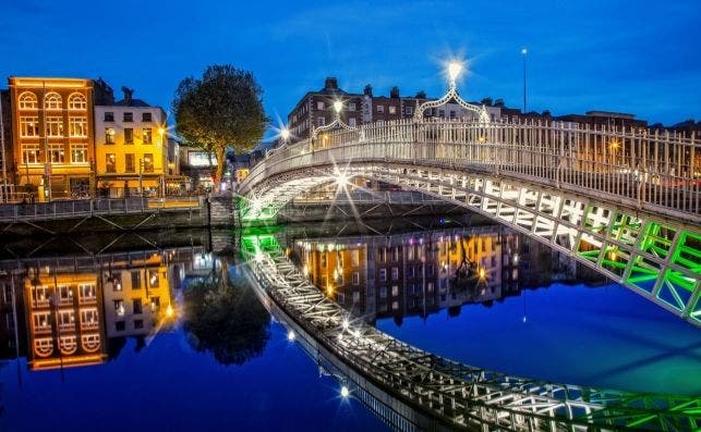 hapenny bridge dublin