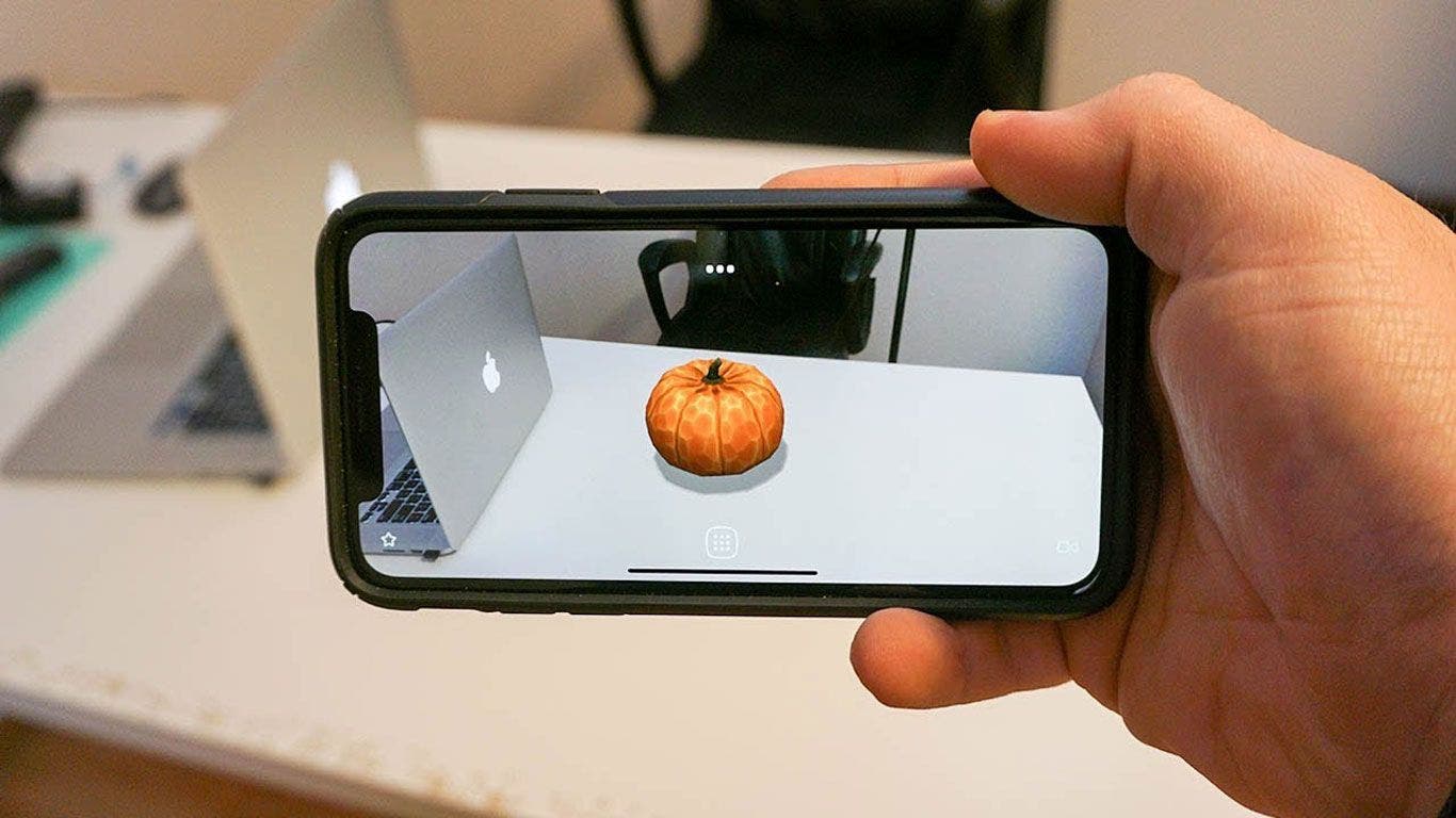 Ar apps. Ar дополненная реальность. Дополненная реальность Apple. Ar камера. Дополненная реальность айфон.
