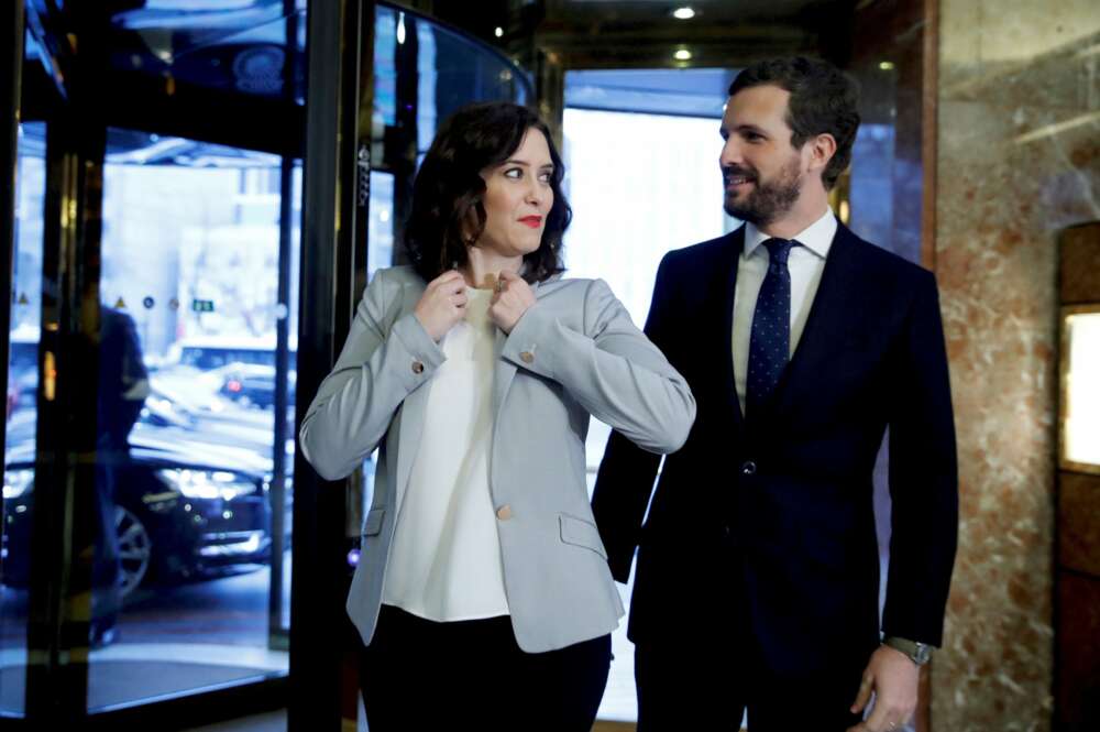 La presidenta de la Comunidad de Madrid, Isabel Díaz Ayuso, junto al líder del PP, Pablo Casado. EFE