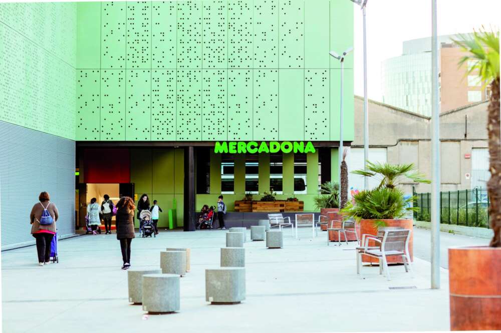 Fachada exterior de un establecimiento de Mercadona