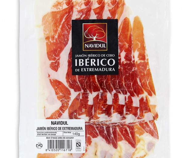 Un jamón loncheado "ibérico de Extremadura" de la marca Navidul, envasado en Toledo según el código sanitario obligatorio del etiquetado