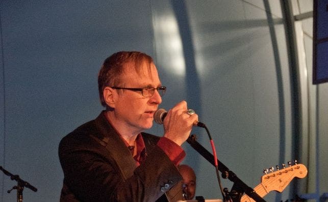 Paul Allen speaks at the Allen Institute for Brain Science 10th Anniversary gala