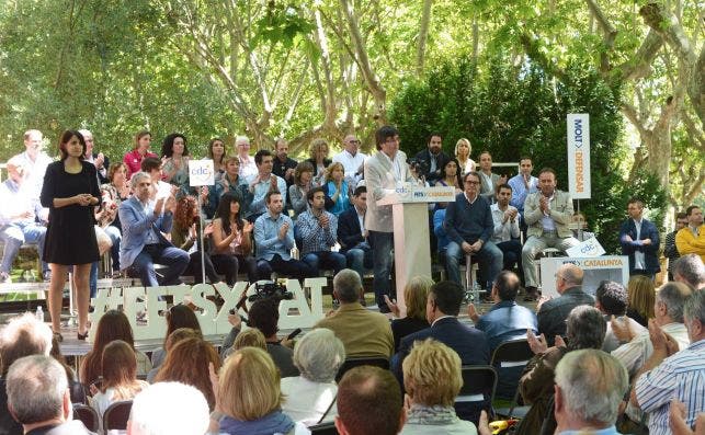 El expresidente catalán, Carles Puigdemont, en un acto de campaña de la extinta Convergència Democràtica / Julio Díaz (CDC)