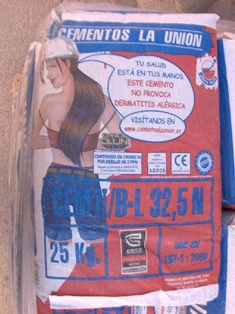 http://www.economiadigital.es/uploads/s1/34/91/98/saco-cementos-la-union-2-49198.jpg?t=1438447887