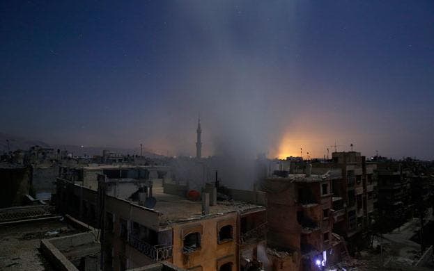 http://www.economiadigital.es/uploads/s1/36/34/54/-sameer-al-doumy-aftermath-of-airstrikes-in-syria-01-63454.jpg?t=1455903061