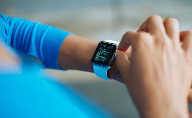 Comparativa entre Galaxy Watch y Apple Watch, ¿quién sale ganando?
