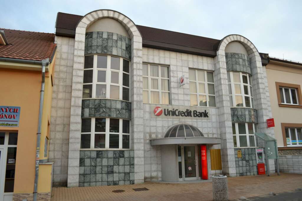 Unicredit