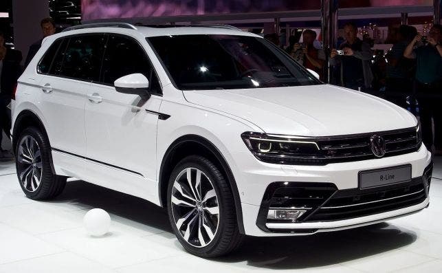 VW Tiguan 2.0 TDI 4MOTION R Line (II) – Frontansicht, 19. September 2015, Frankfurt