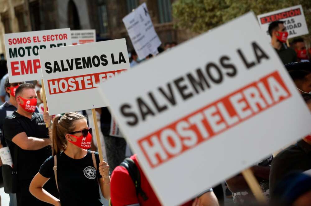 La Hostelería de España se manifiesta contra las restricciones sanitarias del Gobierno./ EFE