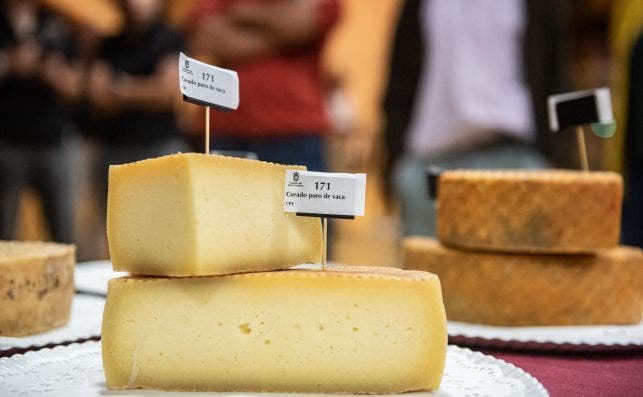 El precio del queso ha caído un 13% en los EE.UU. en lo que llevamos de año por el cierre de la hostelería: de los 1,66 dólares la libra hasta los 1,40 