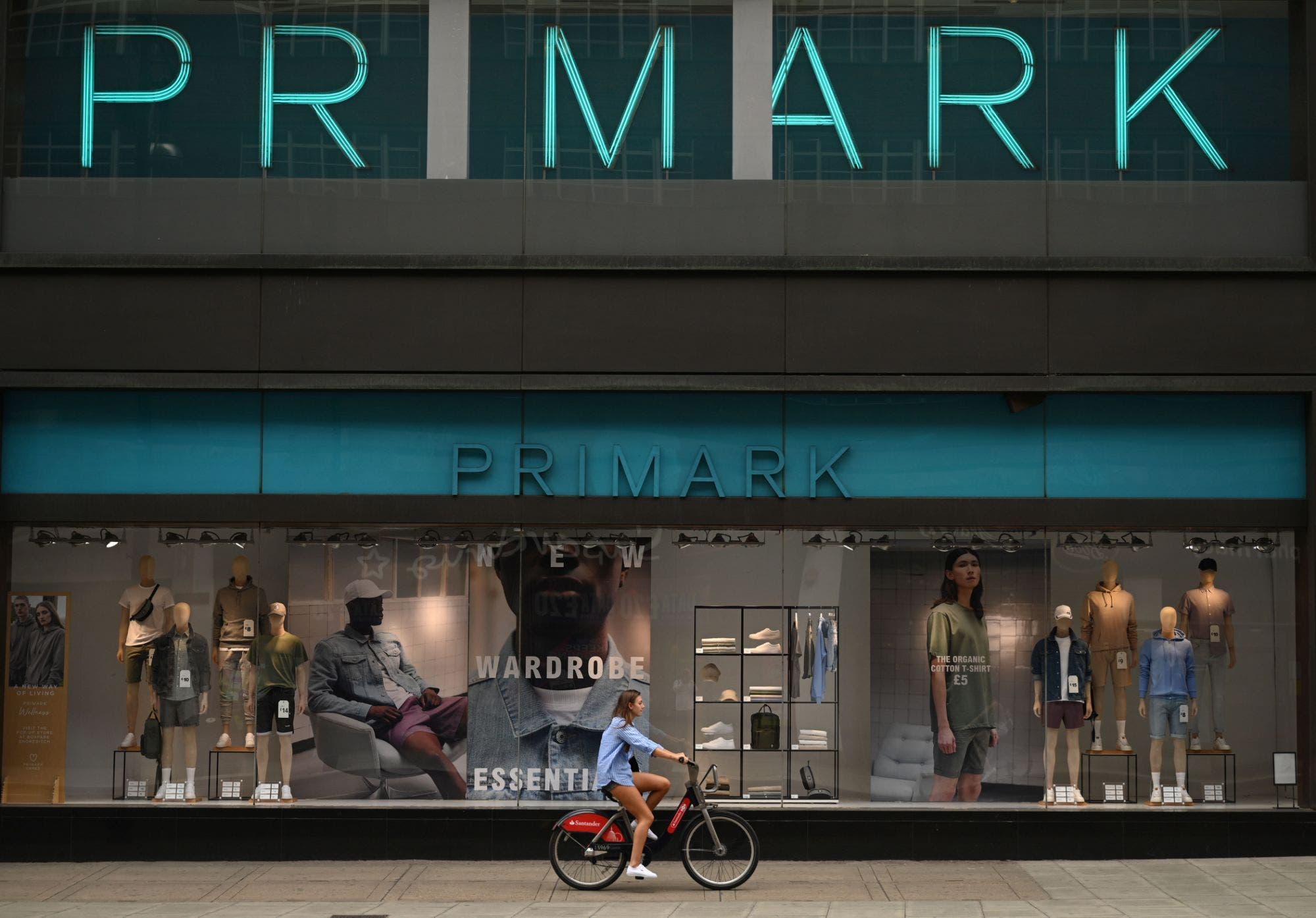 La americana de Primark inspirada en está la venta 25 euros