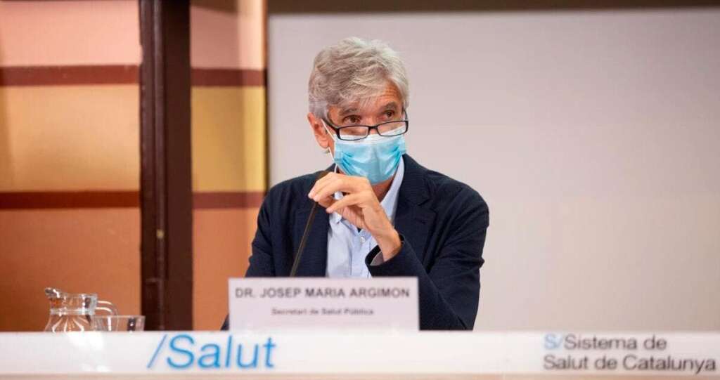 El secretario de Salud Pública de Cataluña, Josep Maria Argimon, advierte de la falta de vacunas para completar la segunda inyección 