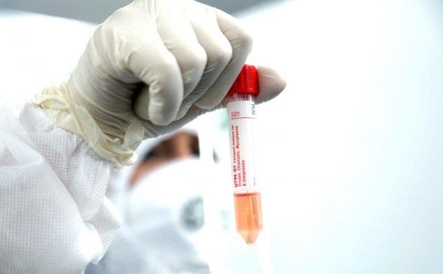 Los expertos contradicen a Sánchez: “No se puede poner fecha a la vacuna”