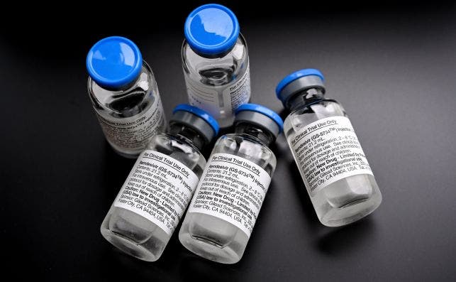 Frascos de remdesivir, el fármaco desarrollado por Gilead que la OMS desaconseja para su tratamiento en pacientes con coronavirus./ EFE