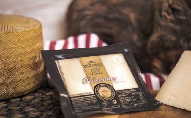 El queso Oveja Crudo Viejo La Reserva de Queserías Entrepinares que venden en Mercadona