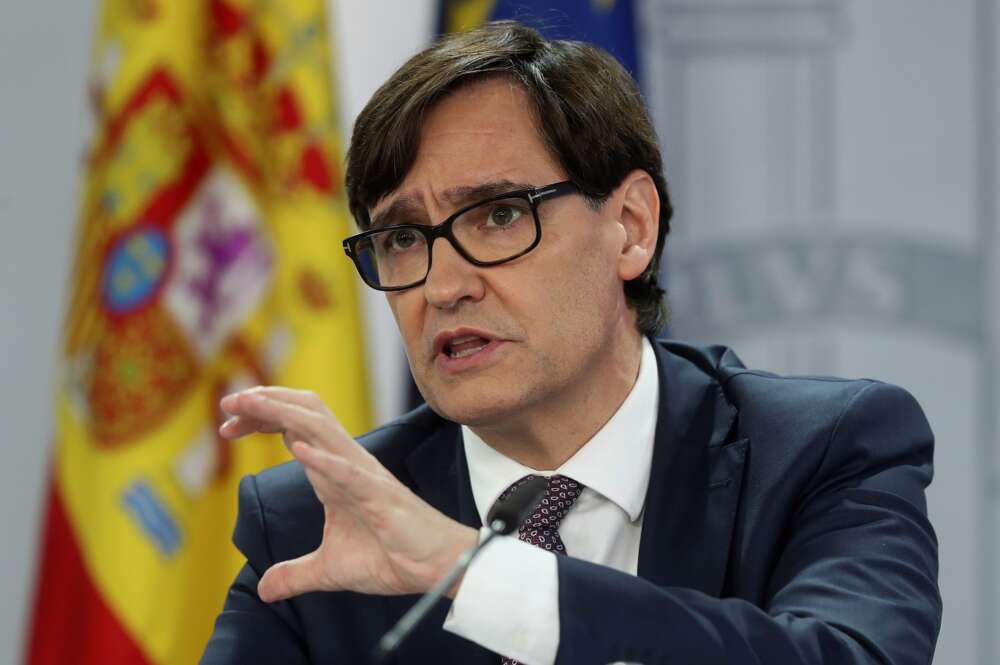 El ministro de Sanidad, Salvador Illa, asegura que el confinamiento domiciliario no es una opción para afrontar la tercera ola de coronavirus en España | EFE/Archivo