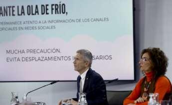 Los ministros del Interior, Fernando Grande-Marlaska y de Hacienda, María Jesús Montero, en rueda de prensa en Moncloa. EFE