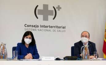 La ministra de Sanidad, Carolina Darias, y el ministro de Política Territorial, Miquel Iceta, presiden por primera vez en sus nuevos cargos el Consejo Interterritorial del Sistema Nacional de Salud, el 28 de enero de 2021 | EFE/BPDLB/Moncloa