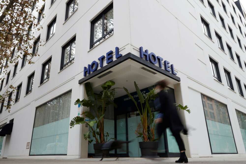 pecto de uno de los muchos hoteles cerrados en Barcelona por la crisis del coronavirus. EFE/Alejandro García