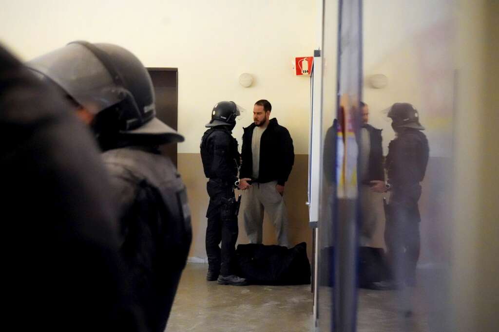 El rapero Pablo Hasel al momento de su detención en el interior de la Universidad de Lleida, el 16 de febrero de 2021 | EFE/PDLC