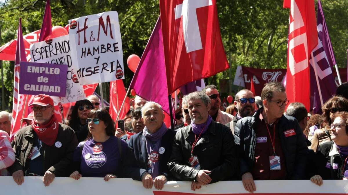Los secretarios generales de UGT y CCOO, Unai Sordo y Pepe Álvarez en una imagen de archivo / EFE