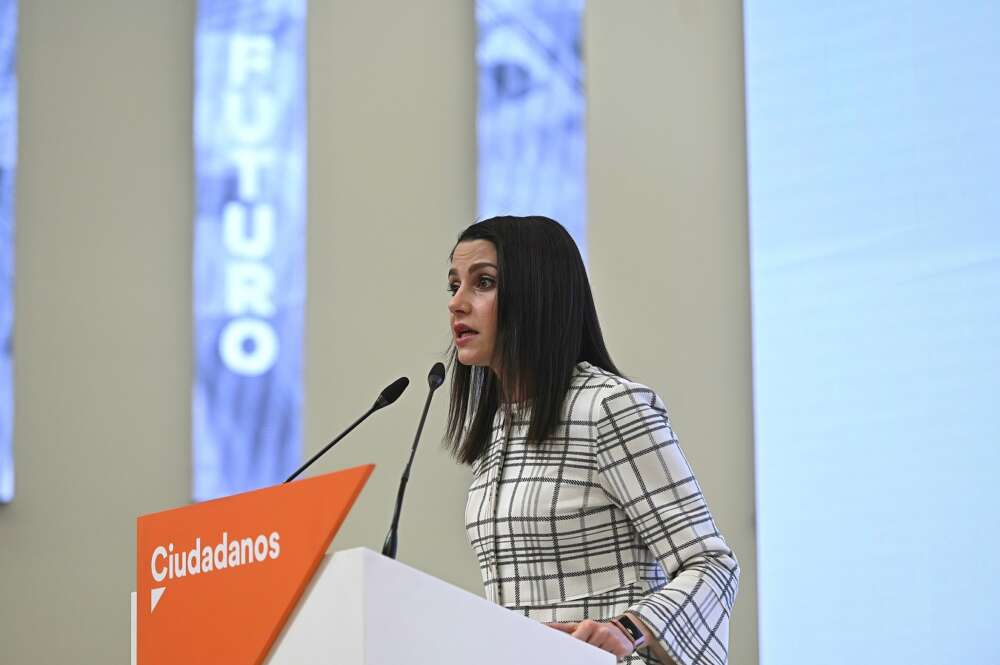 La líder de Ciudadanos, Inés Arrimadas, en una rueda de prensa el 16 de febrero de 2021, en Madrid | EFE/FV/Archivo