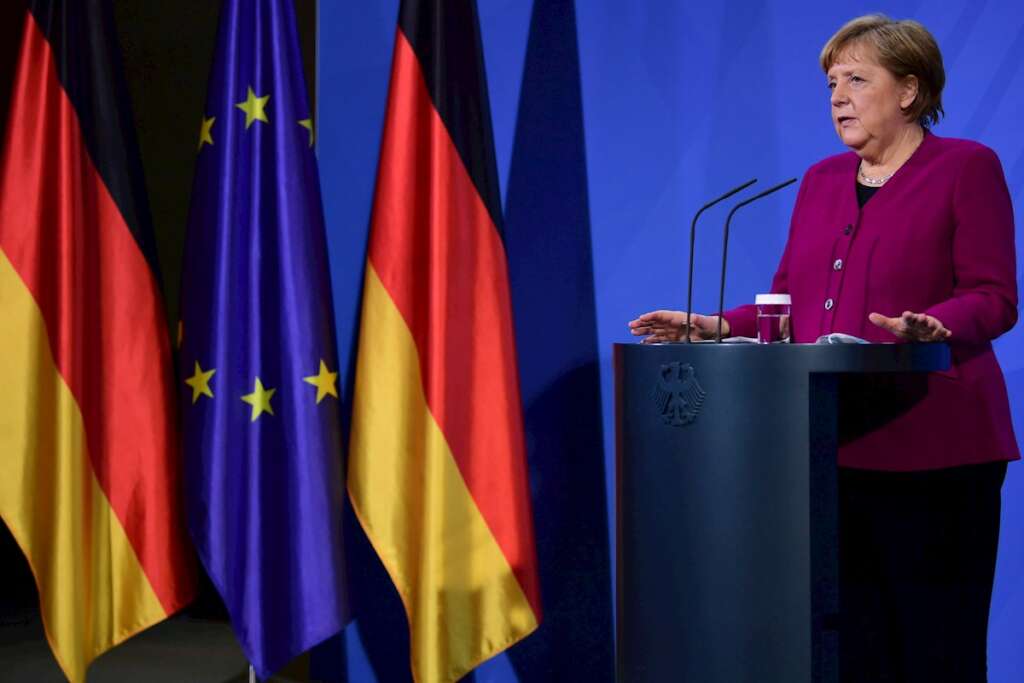 La canciller alemana Angela Merkel en una rueda de prensa, el 25 de marzo de 2021 en Berlín | EFE/EPA/CB