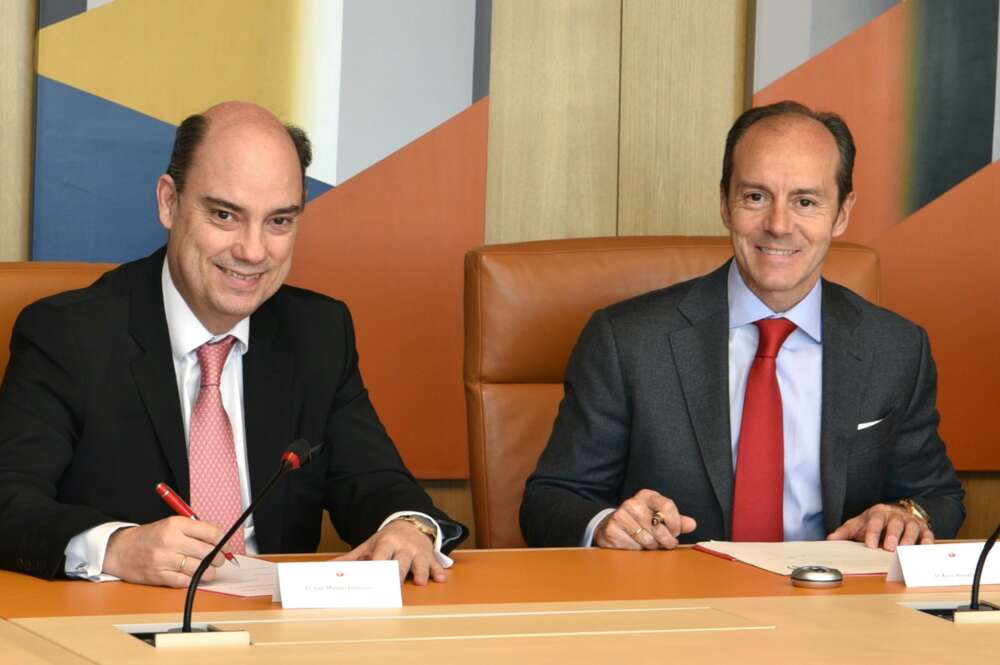 El consejero delegado de Mapfre España, Jose Manuel Inchausti y Santander España, Rami Aboukhair