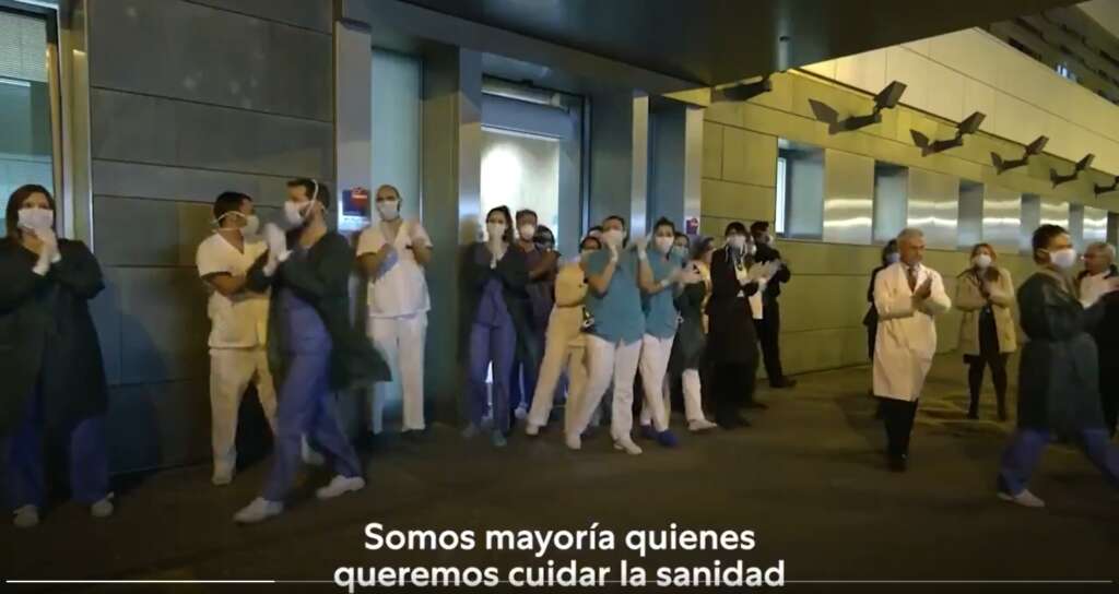 Segundo 24 del vídeo electoral de Unidas Podemos en el que aparece un hospital privado de Sevilla