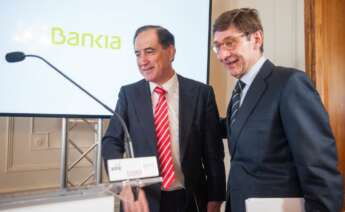 El presidente de Mapfre, Antonio Huertas y el presidente de Caixabank, José Ignacio Goirigolzarri. APIE